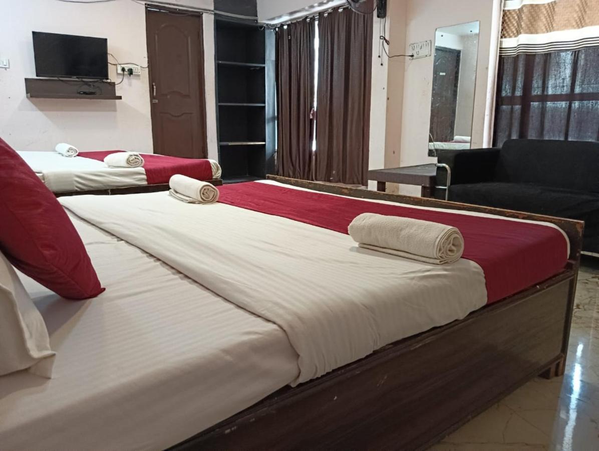Shree Krishna Hotel Inn Varanasi Esterno foto